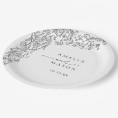 Ornate Elegant Black and White Paper Wedding ペーパープレート (アングル)