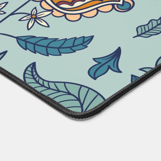 Ornate floral pattern on a pale blue background デスクマット (コーナー)