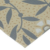 Ornate floral pattern with dark blue vines  ショートテーブルランナー (コーナー)