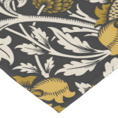 Ornate floral pattern with large gold flowers  ショートテーブルランナー (コーナー)