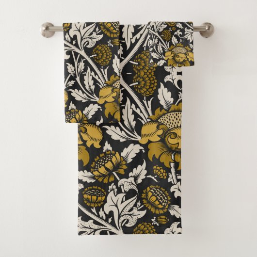 Ornate floral pattern with large gold flowers  バスタオルセット (インサイチュ)