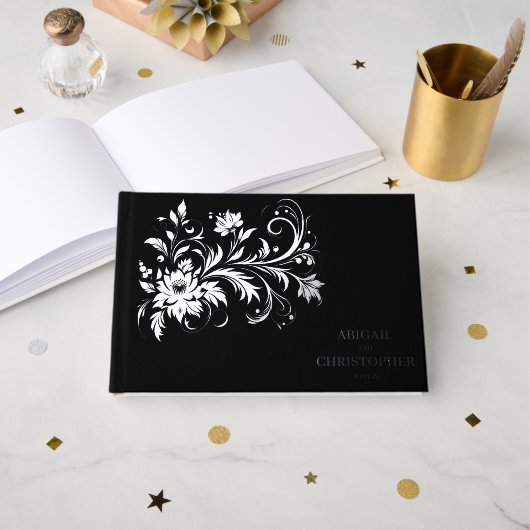 Ornate Floral Wedding ゲストブック (正面見開き)