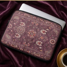 Ornate Persian Deep Plum Floral Paisley Accents ラップトップスリーブ