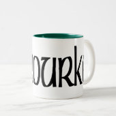 O'Rourkeのケルト族のドラゴンのマグ ツートーンマグカップ (正面右)