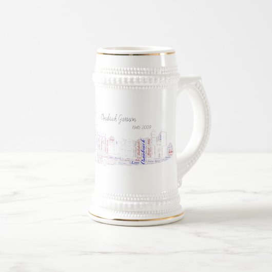 Osnabrückの駐屯隊記念する白人のステイン ビールジョッキ (正面右)