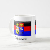 Ostfrieslandの旗の宝石 コーヒーマグカップ (正面左)