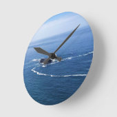 Otter Rock, Cape Foulweather, Newport，オレゴン ラウンド壁時計 (傾斜)