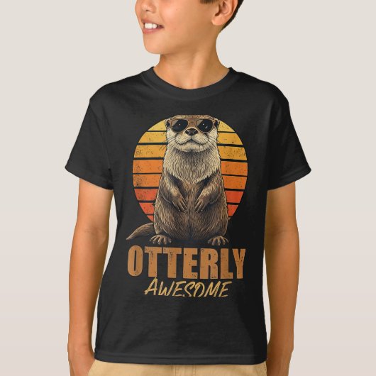 Otterly Awesome Retro Sunset Sea Otter Lover Graph Tシャツ (正面)