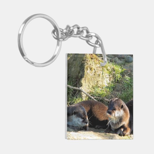 OTTERS キーホルダー (正面左)