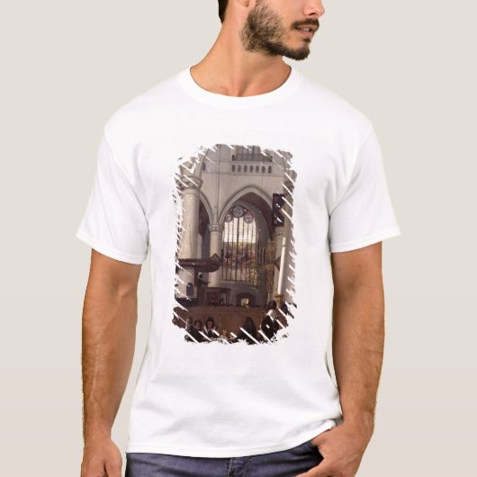 Oude Kerk、アムステルダム、c.1660のインテリア Tシャツ (正面)
