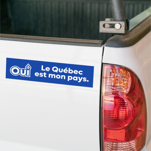 OUI Quebec バンパーステッカー (トラック上)