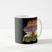 Ouiet やめ's in Progress漫画ブックマンガ コーヒーマグカップ (正面右)