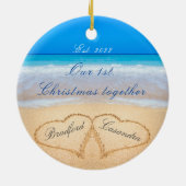 Our 1st Christmas Together. Couples Names in Heart セラミックオーナメント (裏面)