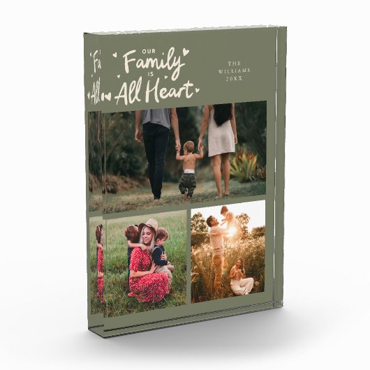 Our Family Is All Heart Sage Green フォトブロック (左)