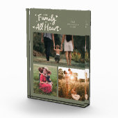 Our Family Is All Heart Sage Green フォトブロック (右)