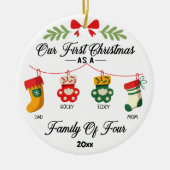 Our First Christmas as a Family Of Four & 2 Pet セラミックオーナメント (正面)