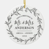 Our First Christmas as Mr Mrs Floral Wreath セラミックオーナメント (正面)