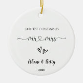 Our First Christmas Married Ornament Mr&Mrs Heart セラミックオーナメント (正面)