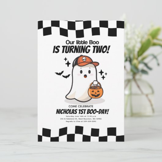 Our Little Boo is turning 2 Birthday Invitation 招待状 (スタンド正面)