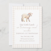 Our Little Lamb Birthday Neutral Gingham 招待状 (正面)