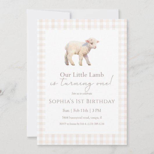 Our Little Lamb Birthday Neutral Gingham 招待状 (正面)