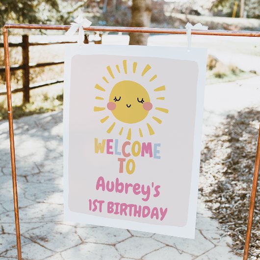 Our Little Sunshine 1st Birthday Welcomeの看板 フォトプリント