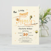 Our Little Sweet Honey Is On The Way Baby Shower 招待状 (スタンド正面)