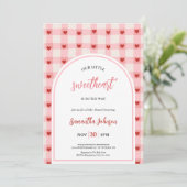 Our Little Sweetheart Cute Valentine Baby Shower  招待状 (スタンド正面)