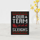 Our Team Sleighs Christmas Reindeers Santa's カード (黄色い花)