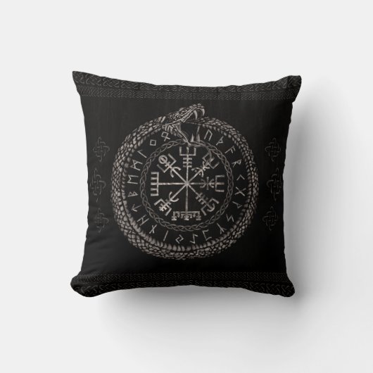 OuroborosおよびrunesとのVegvisir クッション (正面)