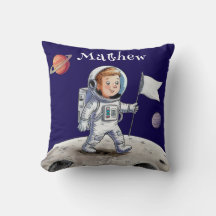 Out-Of-This-World Birthday Party – 宇宙飛行士テーマ