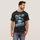 Out Of Thisrld Ufo Tシャツ (正面フル)