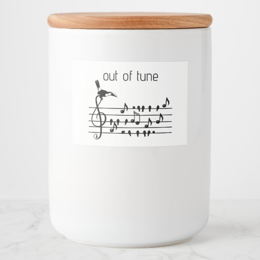 Out of Tune，トゥーカンの歌の鳥に参加 フードラベル (正面)