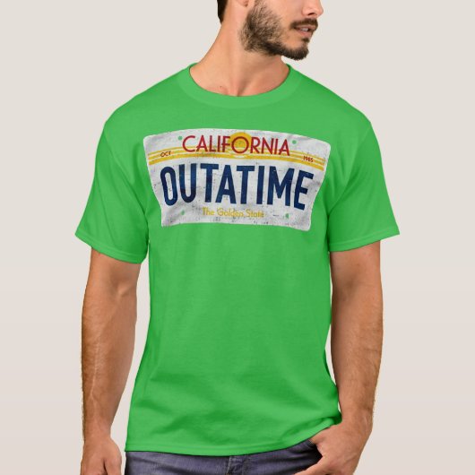 Outatime ナンバープレート ジョークグッズ tシャツ (正面)