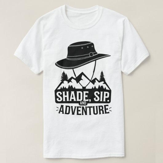Outdoor Camping Hat Mountains Adventure Art Tシャツ (デザイン正面)