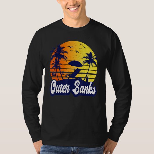 Outer Banks Carolina Sunset Beach Retro Tシャツ (正面)