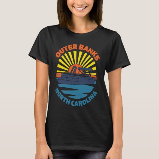 Outer Banks North Carolina OBX NC Beach Chill Van  Tシャツ (正面)