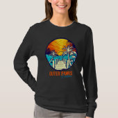 Outer Banks Sunset  Matching Vacation Friends Fami Tシャツ (正面)