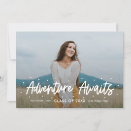 Outlook前向きの編集可能なカラーの卒業 招待状