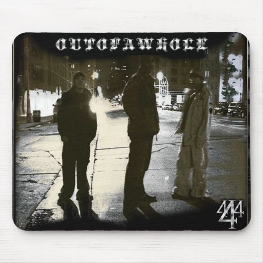 OutofaWholeのスペイン語ハーレム マウスパッド (正面)