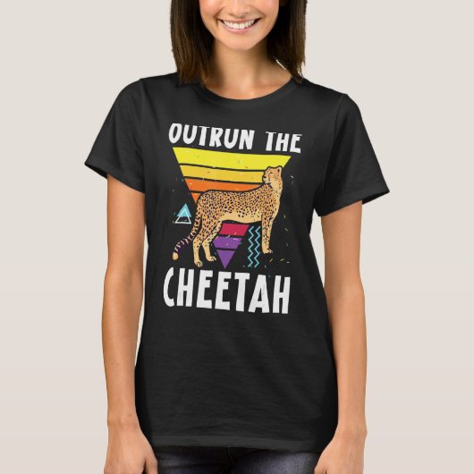 Outrun The Cheetah Wildlife Animal Zookeeper Tシャツ (正面)
