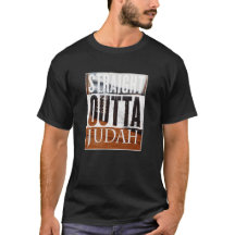 OuttaまっすぐなJudahの基本的な暗いTシャツ