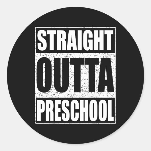 Outta Preschool Boy Girl卒業シャツ ラウンドシール (正面)