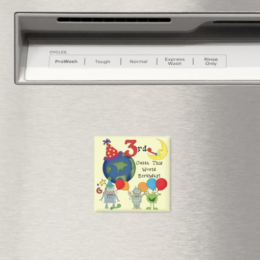 Outta This World 3rd誕生日Tシャツとギフト マグネット (インサイチュ (食洗機))