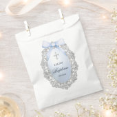 Oval Silver Glitter Frame Blue Bow Baptism フェイバーバッグ (クリップ留めされた状態)