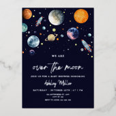 Over The Moon Boy Baby Shower Invite, Space Galaxy 箔招待状 (正面)