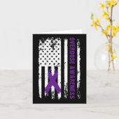 Overdose Awareness Purple Ribbon Addiction Recover カード (黄色い花)