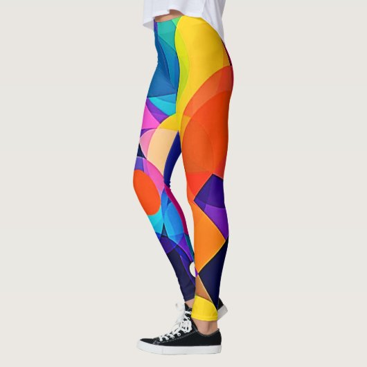 Overlapping Hues: Abstract Fusion レギンス (左)