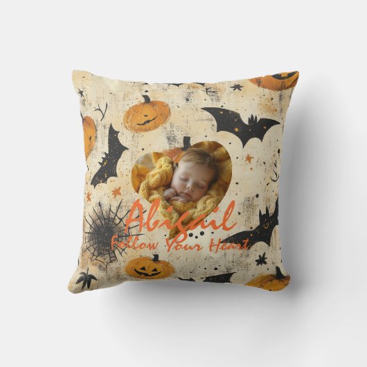 Oversized Halloween Baby Personalized Pillow クッション (裏面)