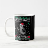 Overstimulated But Festive Christmas Ugly Penguin  コーヒーマグカップ (左)